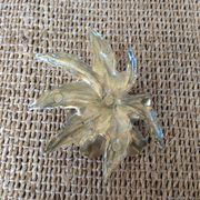 Bougeoir fleur en bronze doré