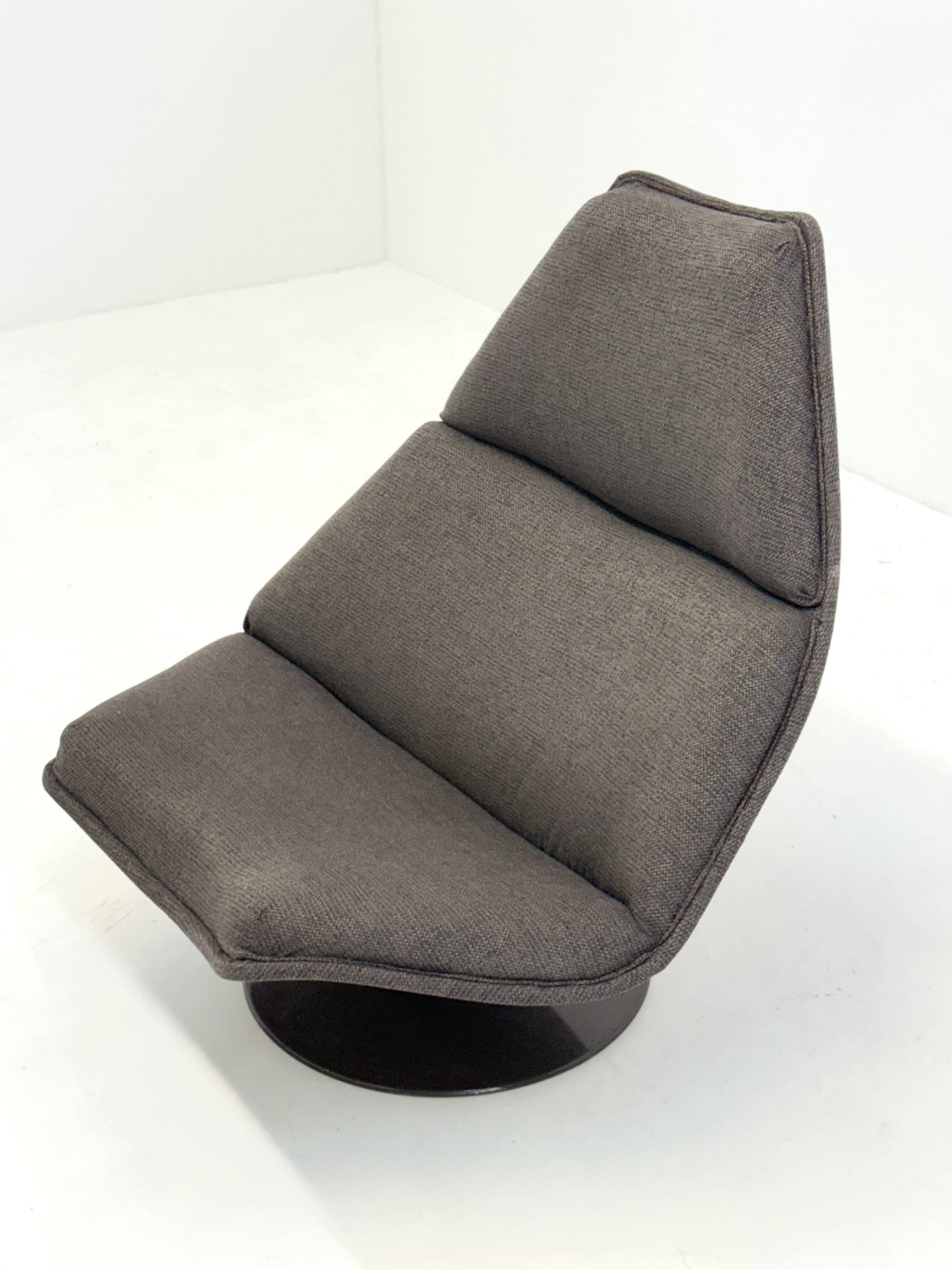 Artifort F510 armchair by Geoffrey Harcourt
