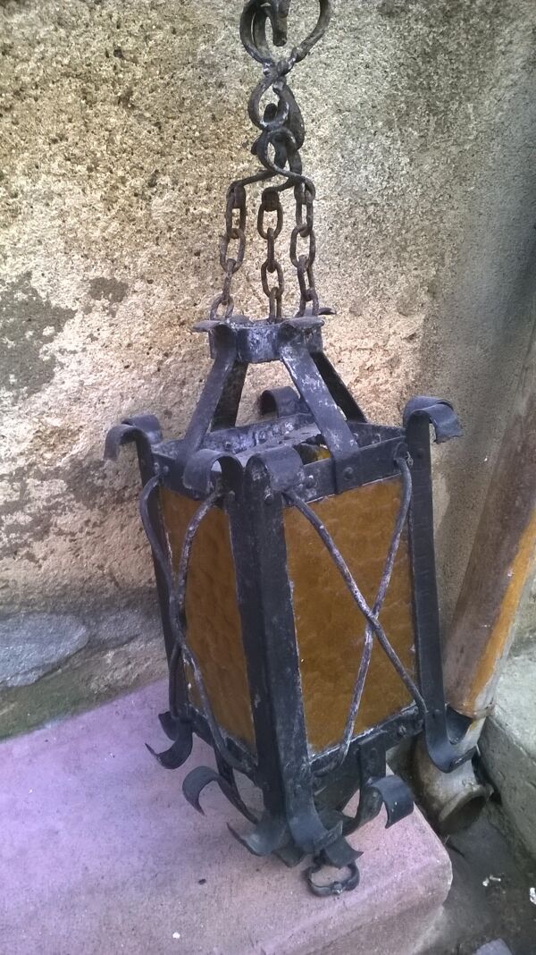 Lanterne ancienne