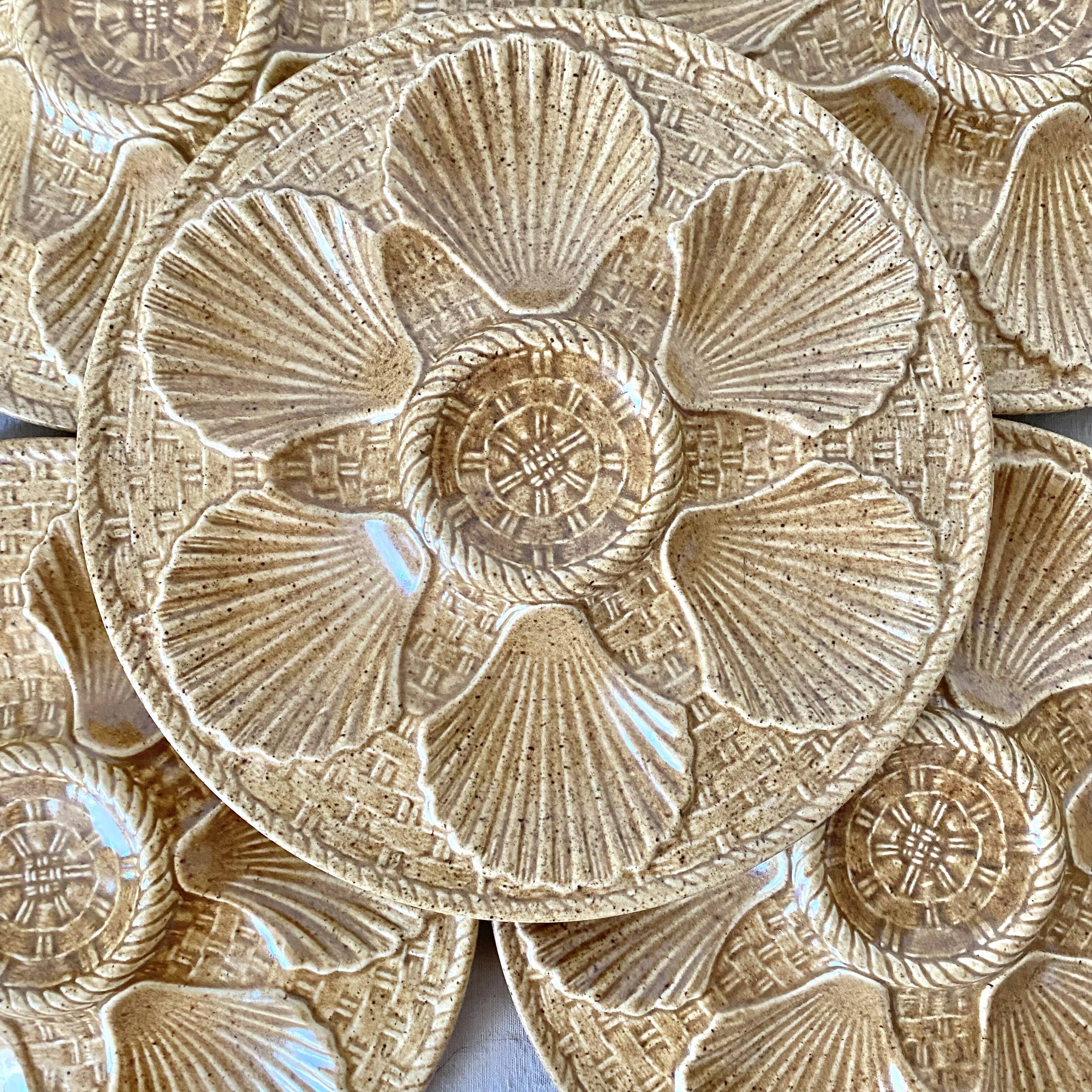 Assiettes à huîtres vintage Longchamp