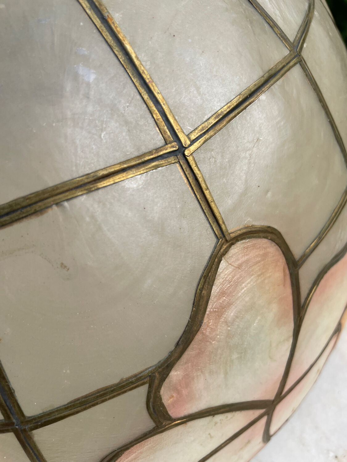 Vintage mother-of-pearl and brass pendant light 1970