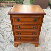 Petit chiffonnier 4 tiroirs