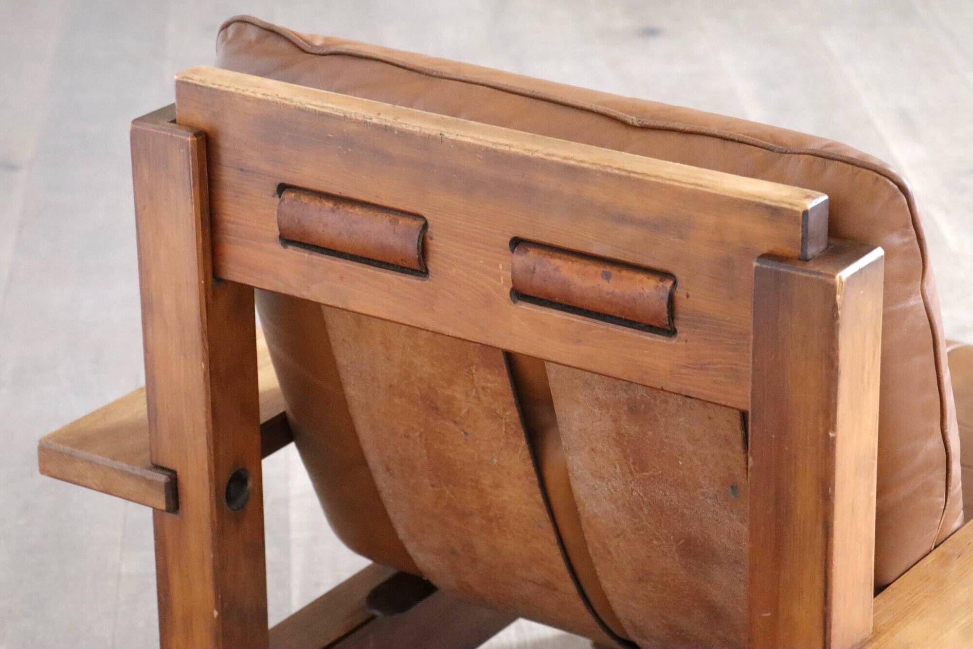 Midcentury Modern Brutalist Lounge Chair In Oak And Leather, Italy 1970s