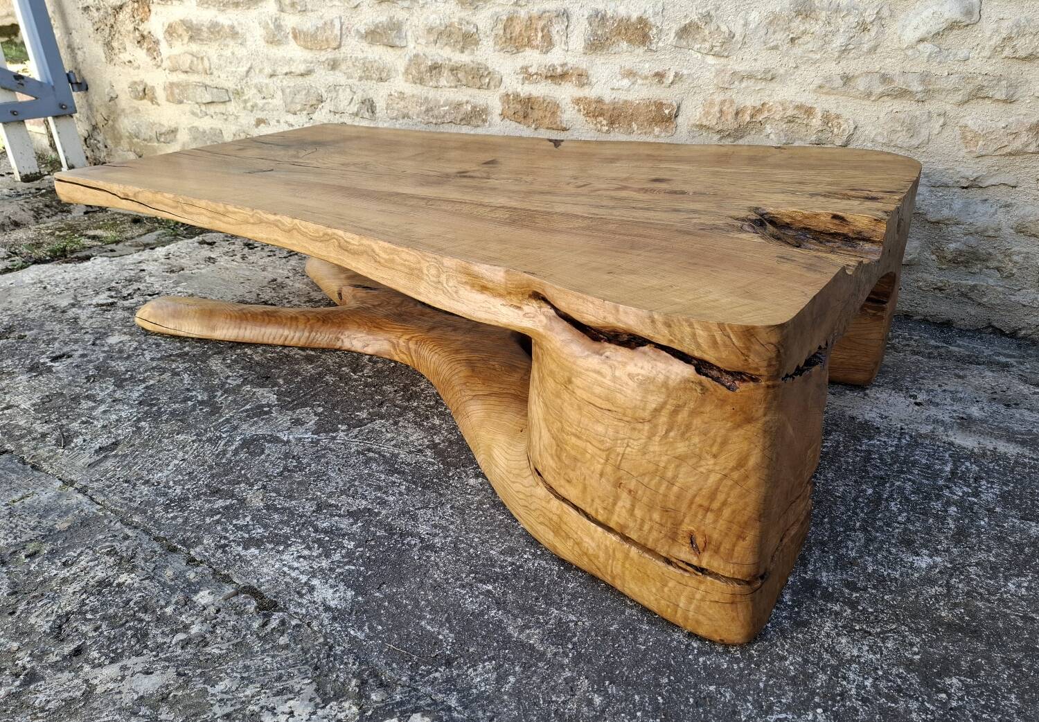 Brutalist coffee table 156x101