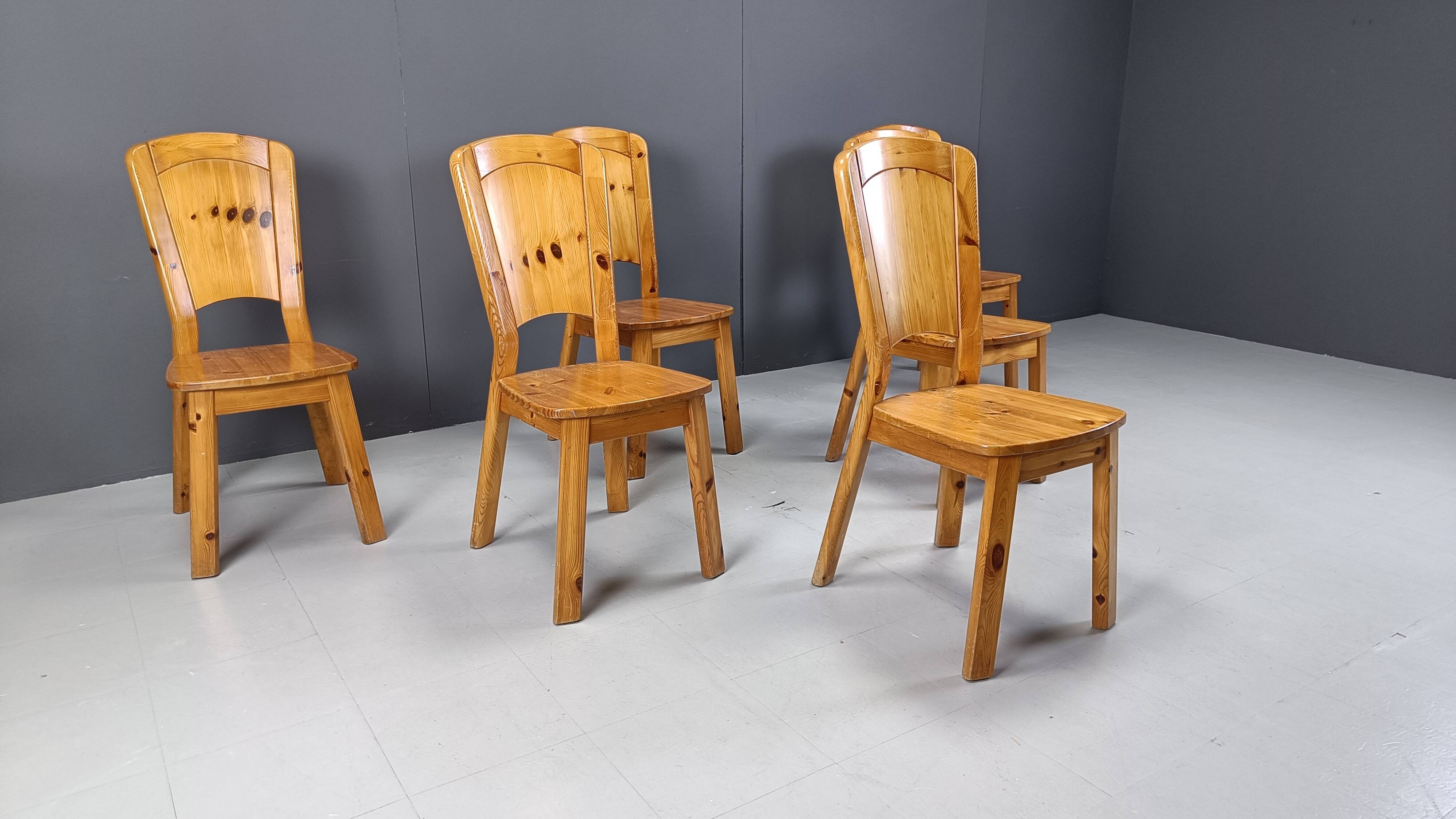 Vintage pine wood dining chairs - 1970s