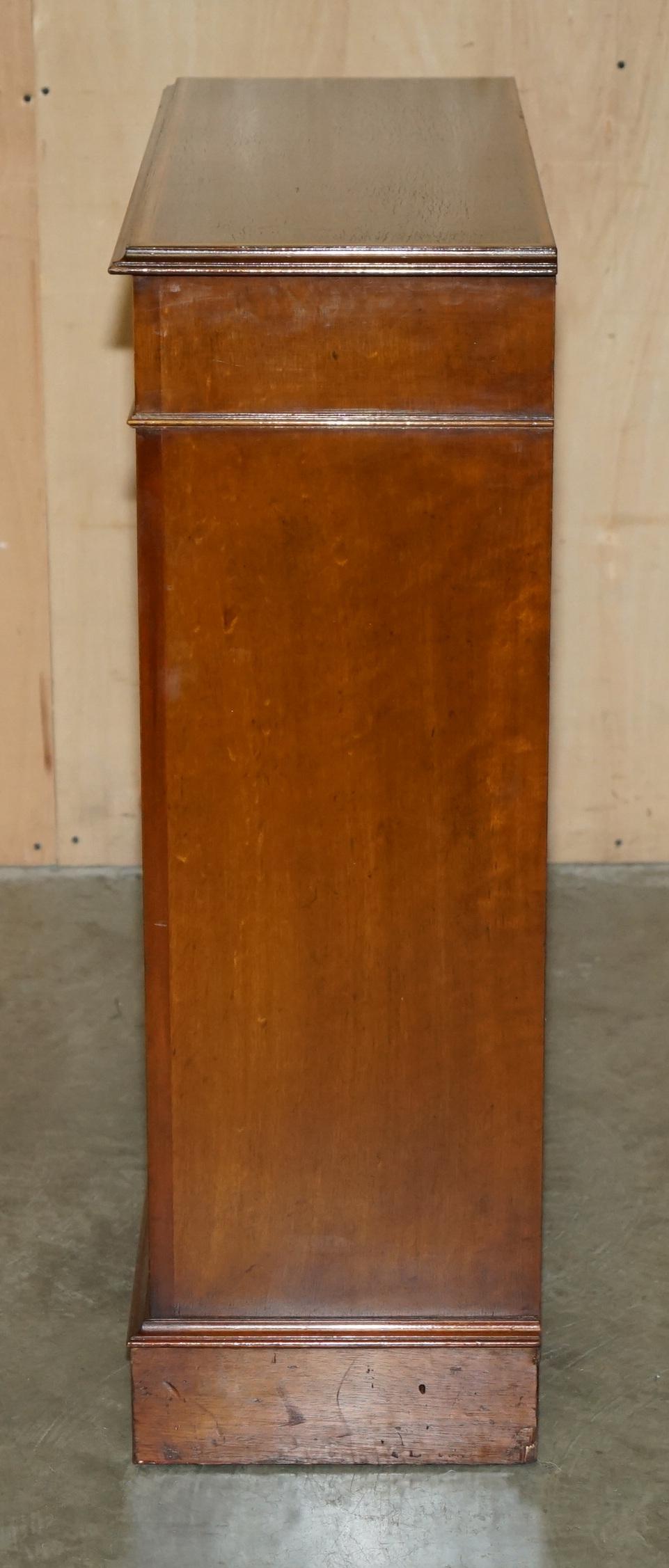 Open dwarf library Sheraton Revival Brights of Nettlebed