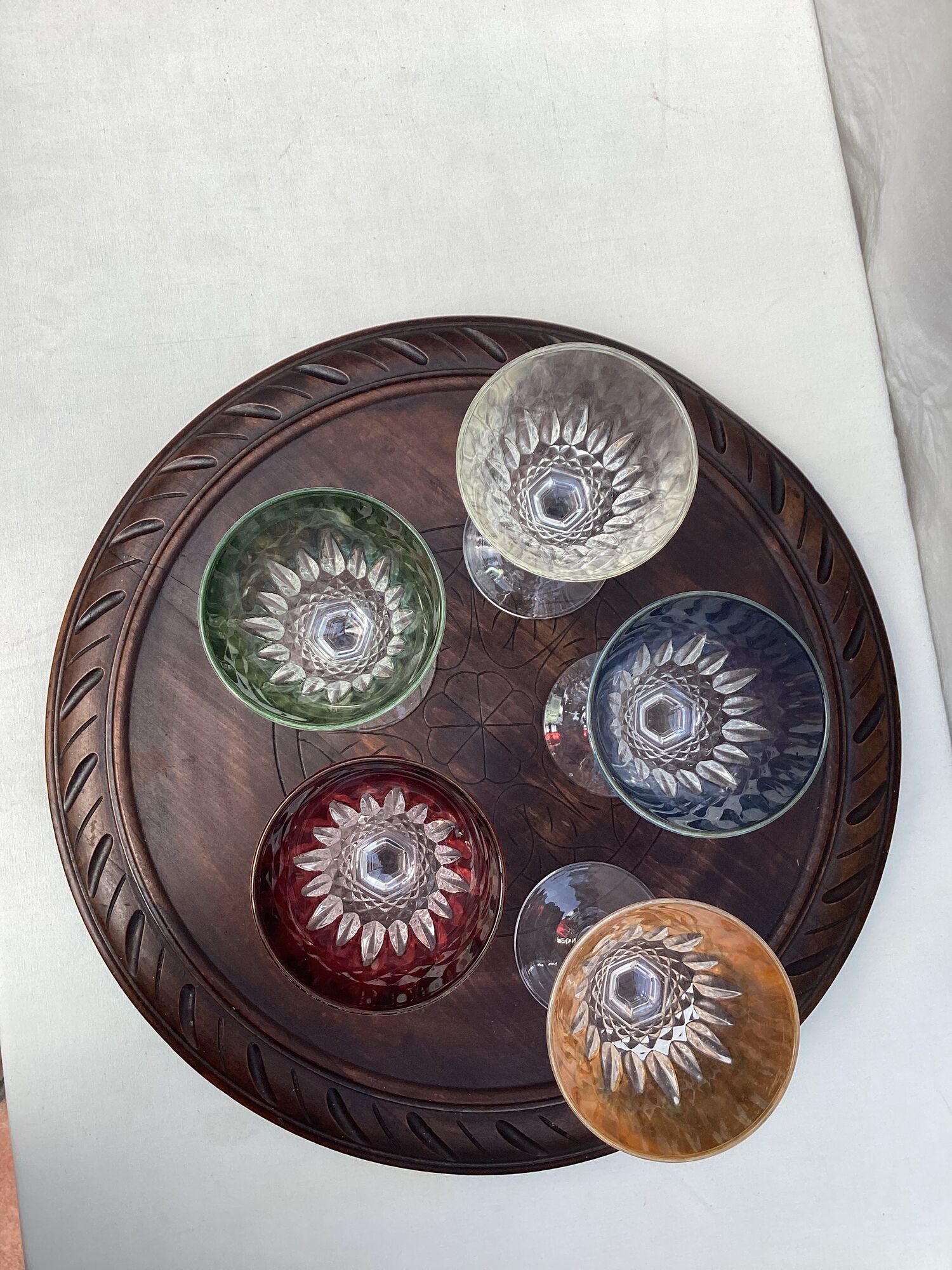 Suite of five crystal standing glasses color