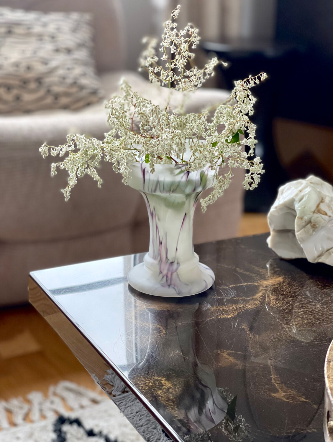 Vintage glass paste vase