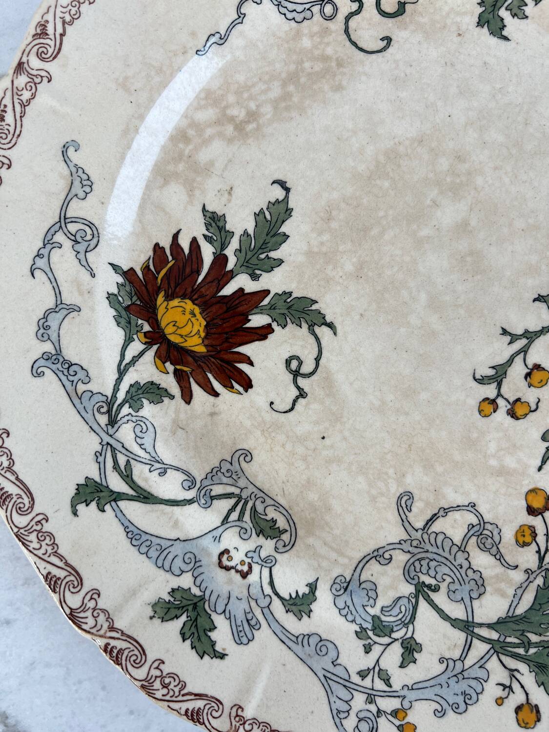 Gien ironstone dish, 19th century.