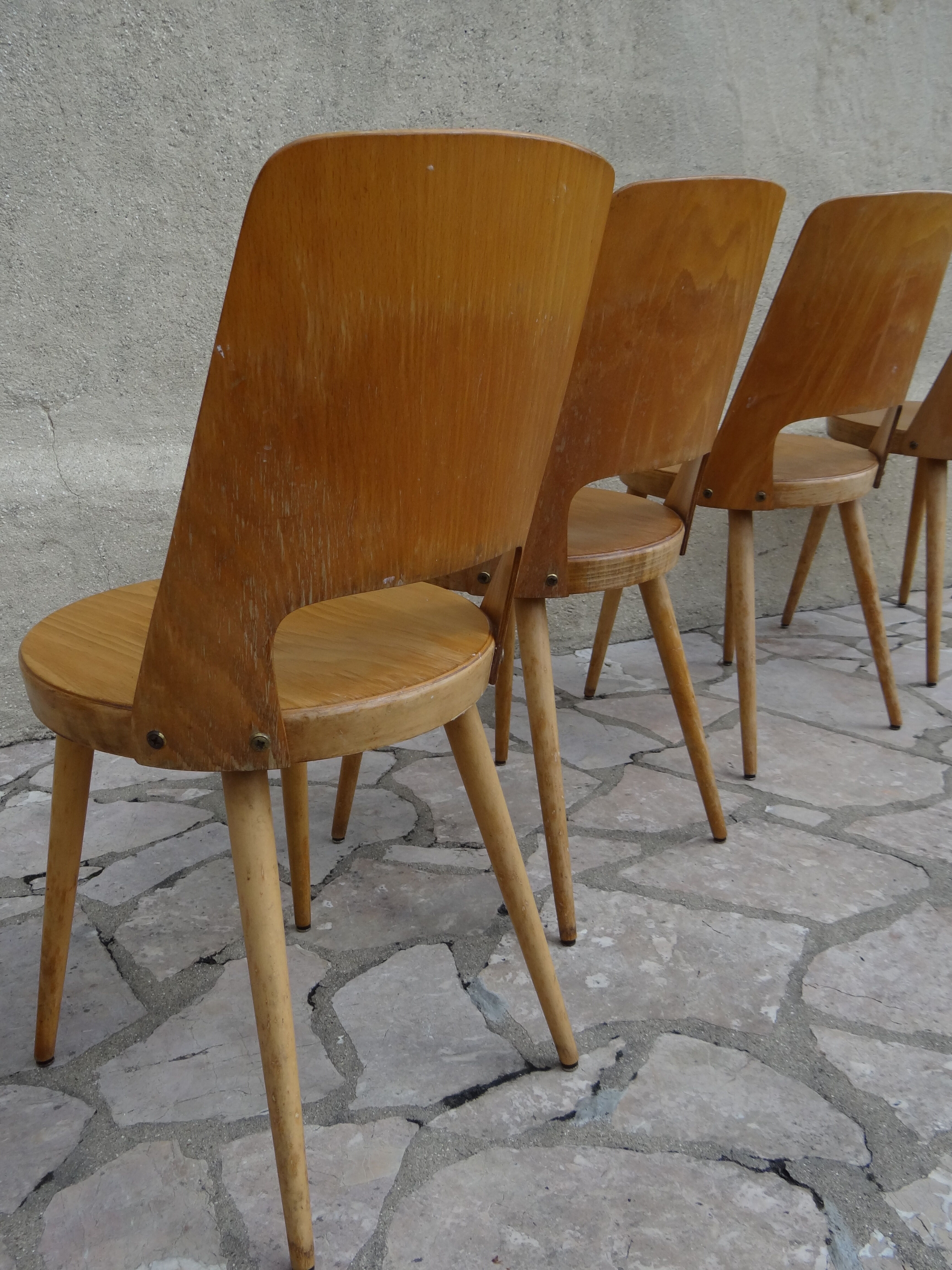 Suite of 4 chairs Baumann model «Mondor»