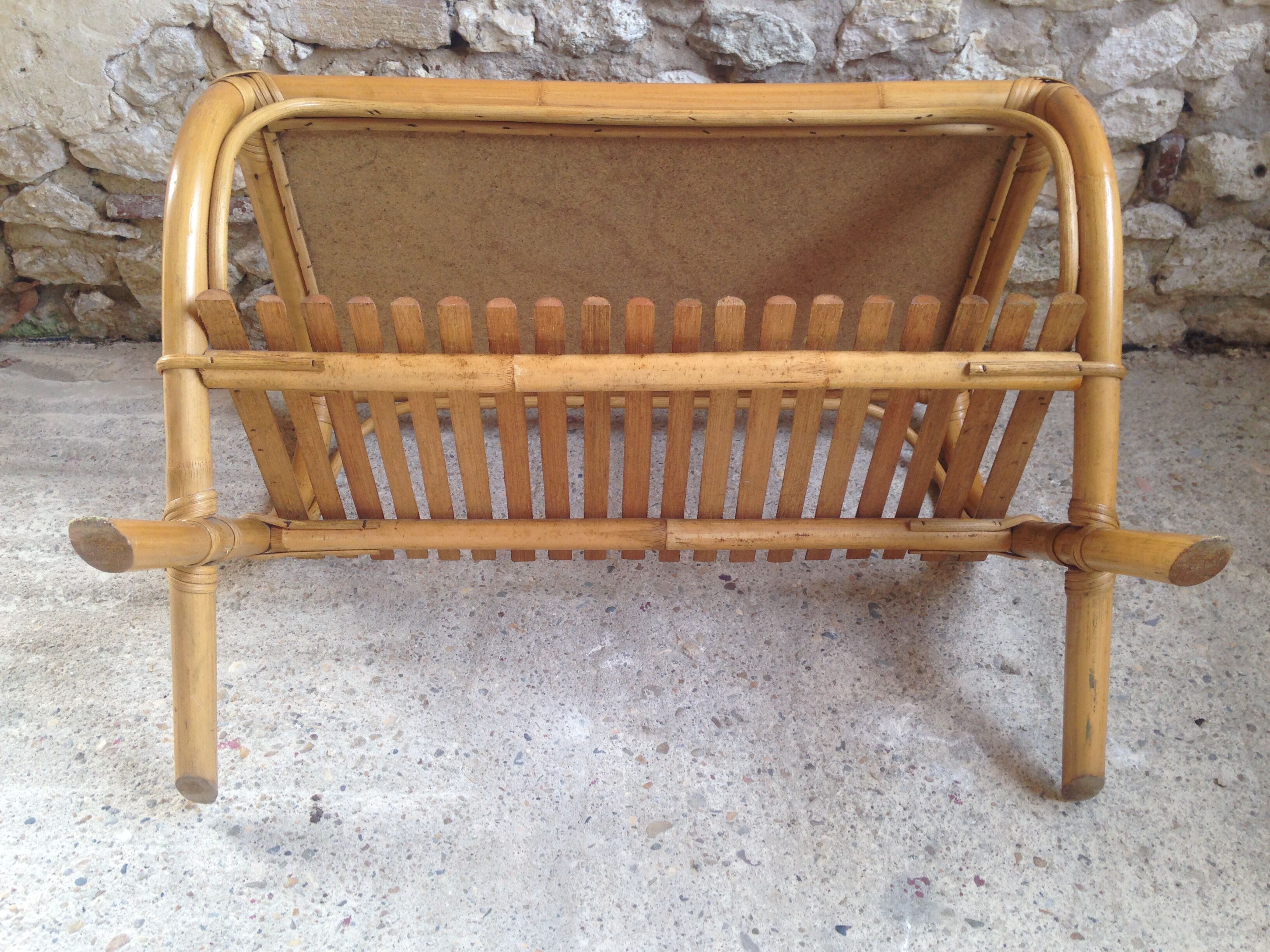 Side table in rattan and wicker curved vintage years 60/70
