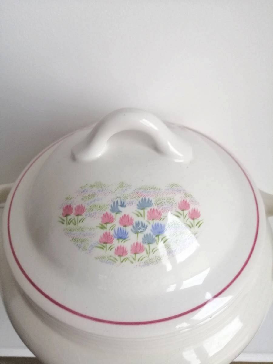 Large porcelain soup tureen Orchies Moulin des Loups Saint-Amand - 2.5 liter vegetable dish