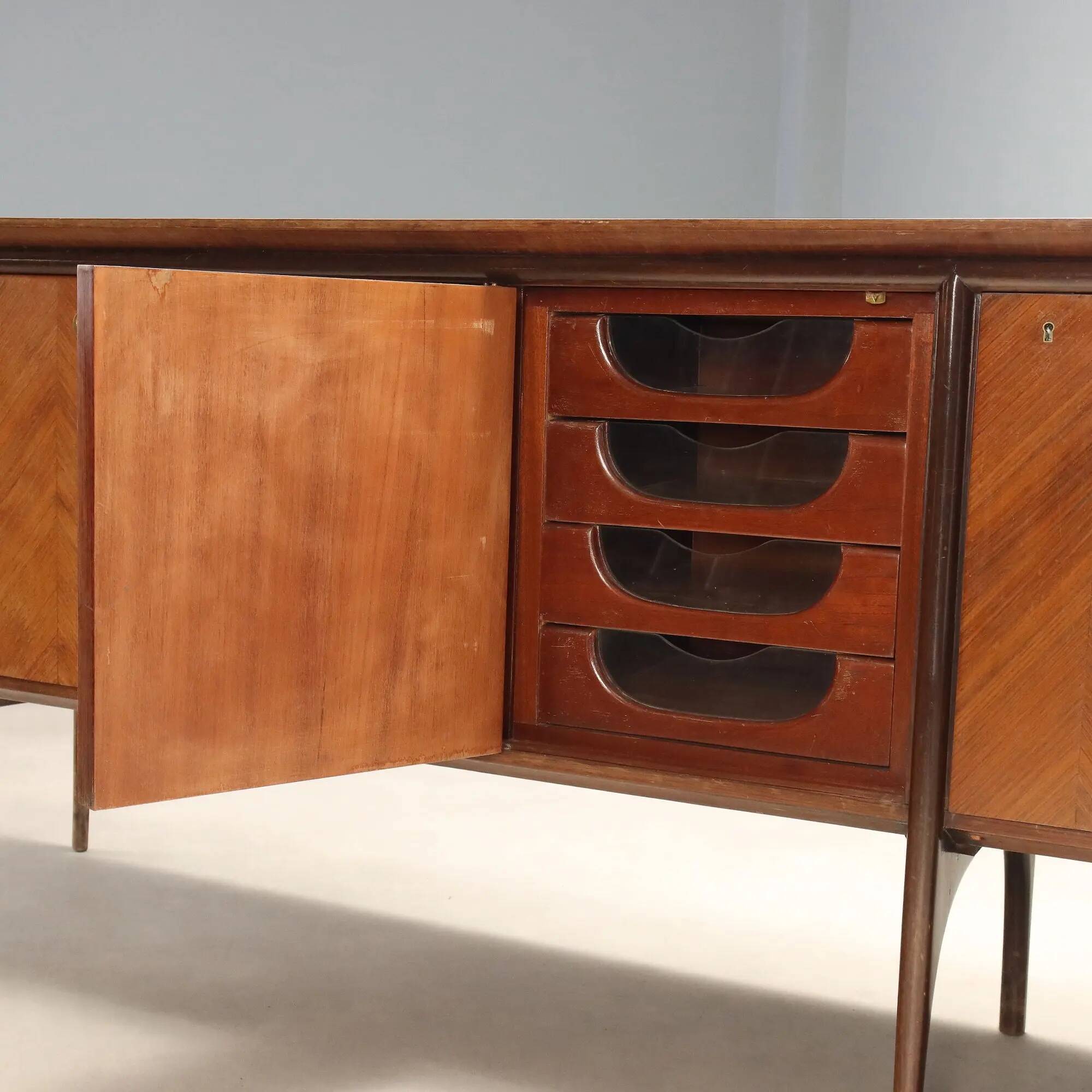 Vintage buffet design by Ico Parisi in ebonised wood, 1950s.