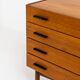 Commode en teck de V-form (Belgique, années 1960).