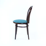 Thonet No. 16 Chaise bistro modèle By Ton, Tchécoslovaquie années 1960