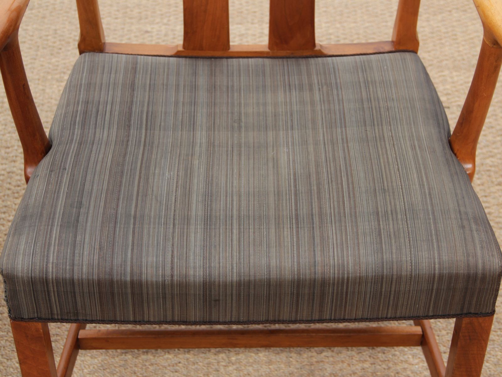 Fauteuils scandinaves FH43 par Ole Wanscher pour Fritz Hansen 1943