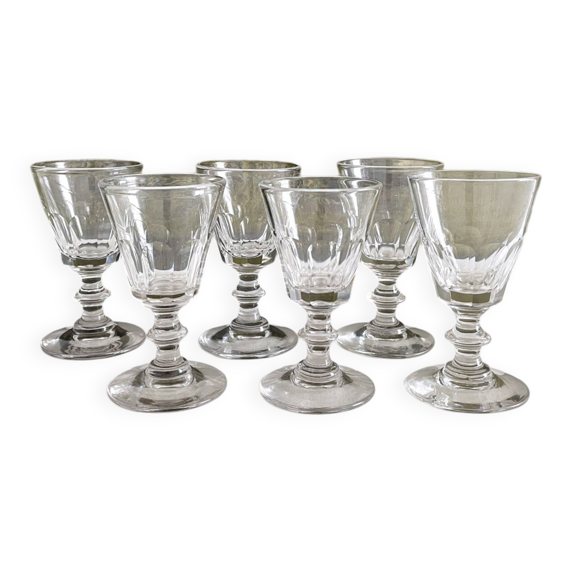 6 antique aperitif wine glasses in crystal "Caton" Saint Louis
