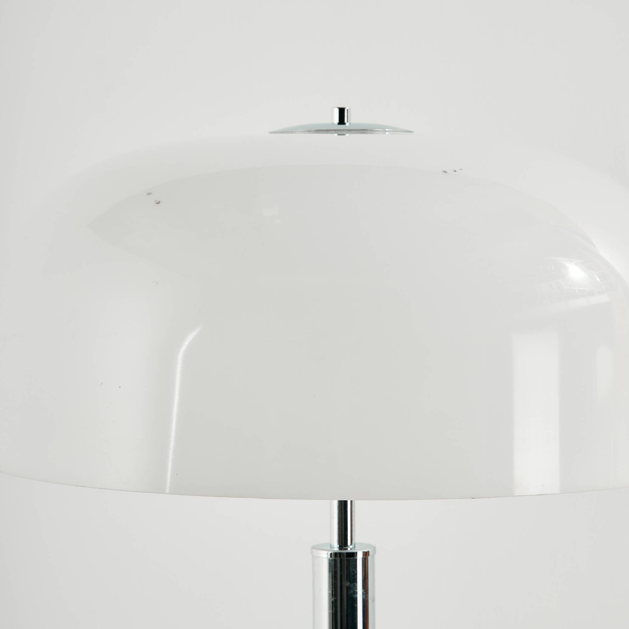 Floor lamp by Vest Leuchten