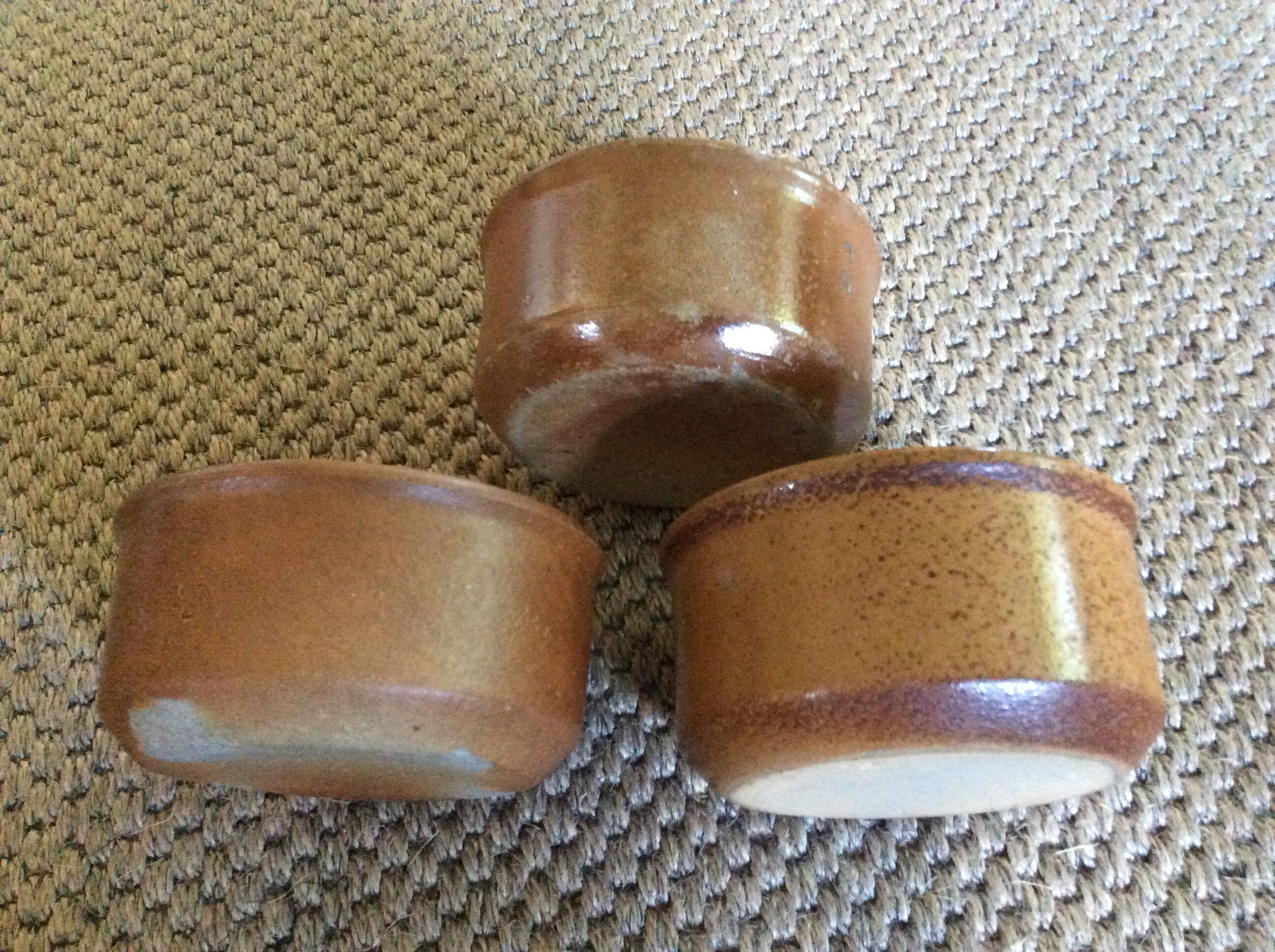 Series of 3 sandstone bowls