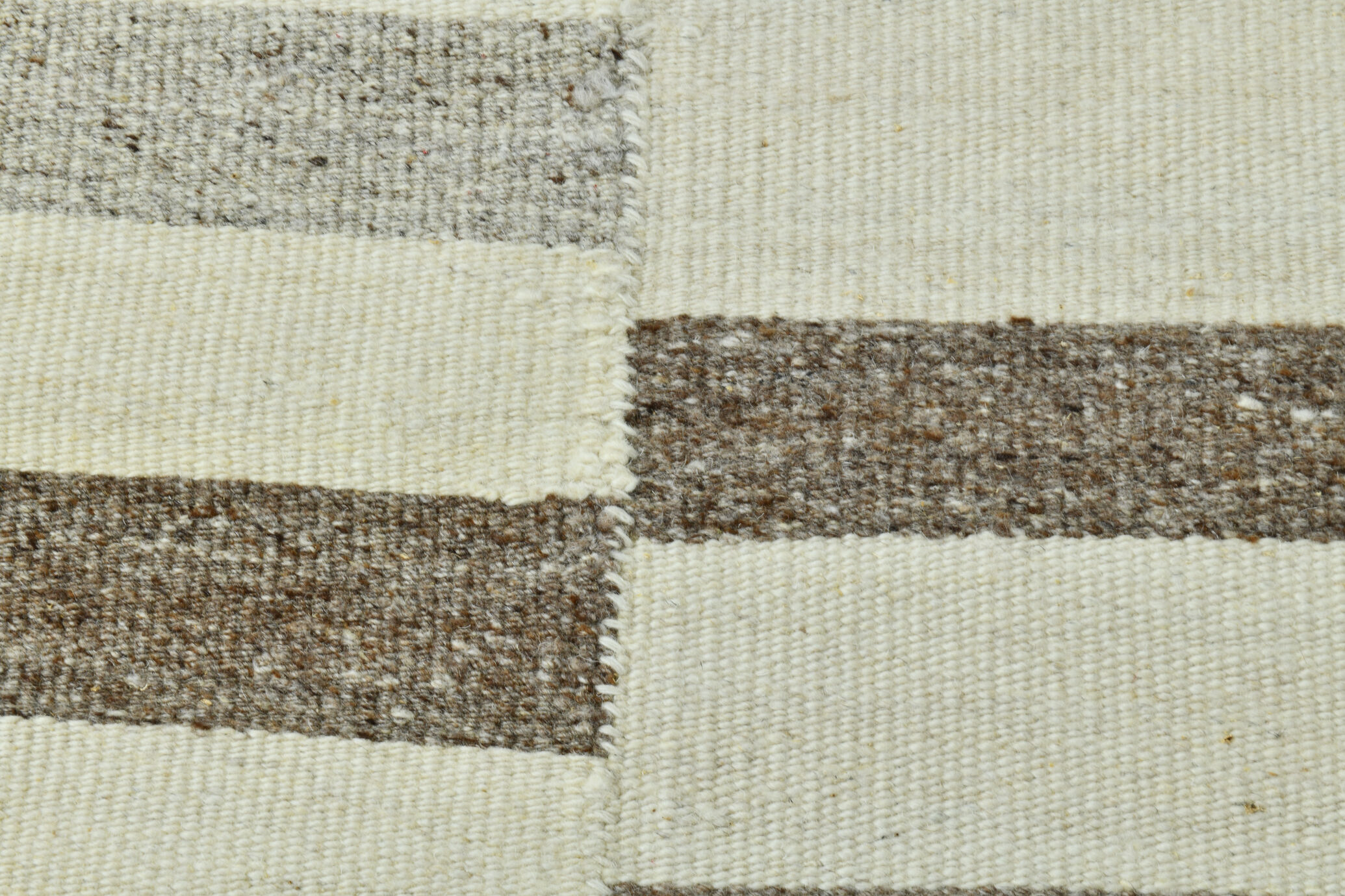 Handmade wool carpet 324x228cm