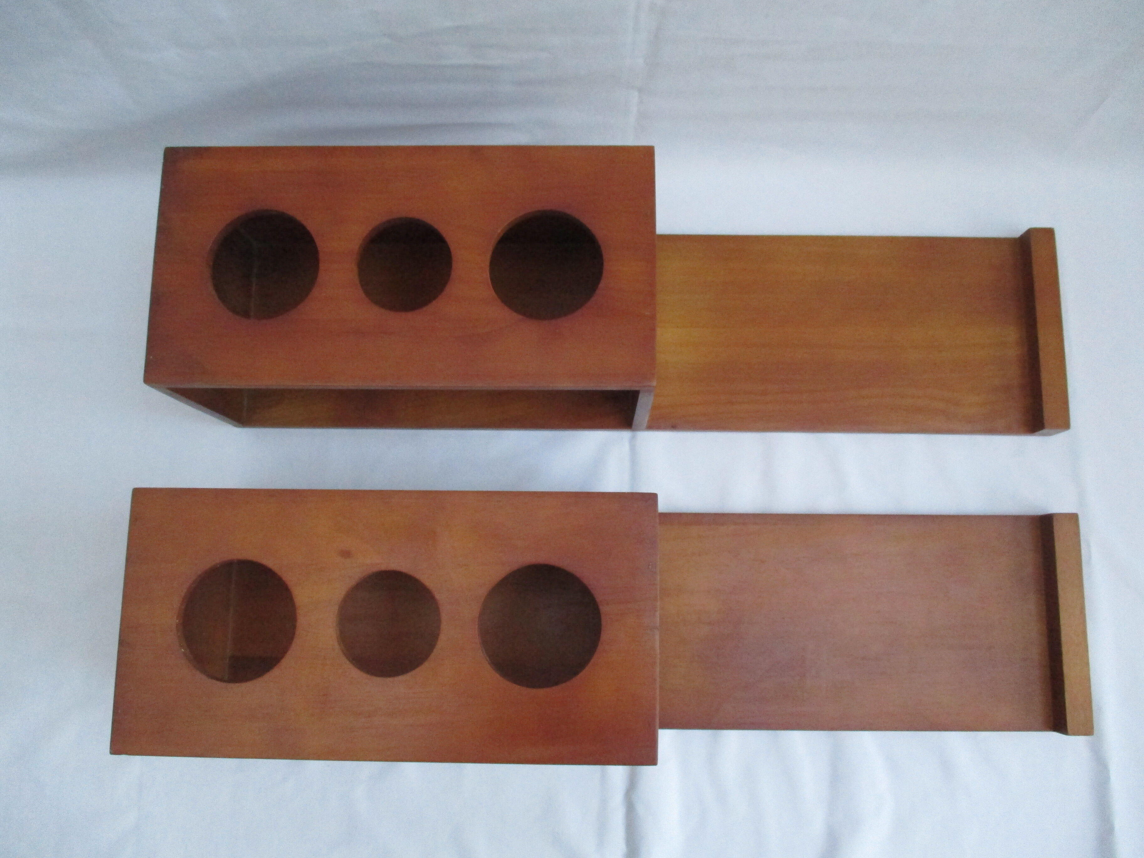 Artefact france , two tiered - vintage 80 storage