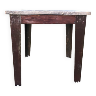 Industrial table