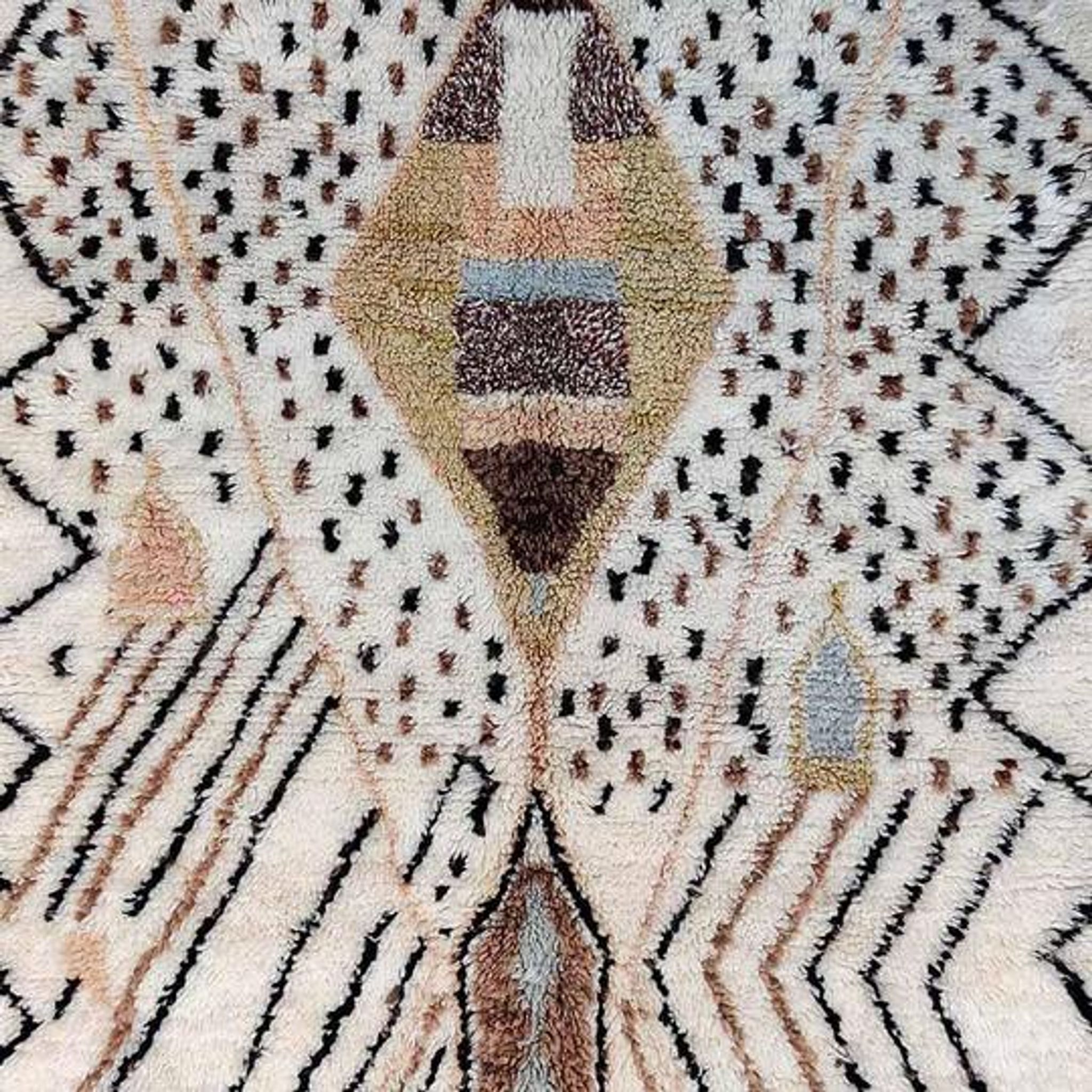 Tapis azilal berbère marron 140x265 cm