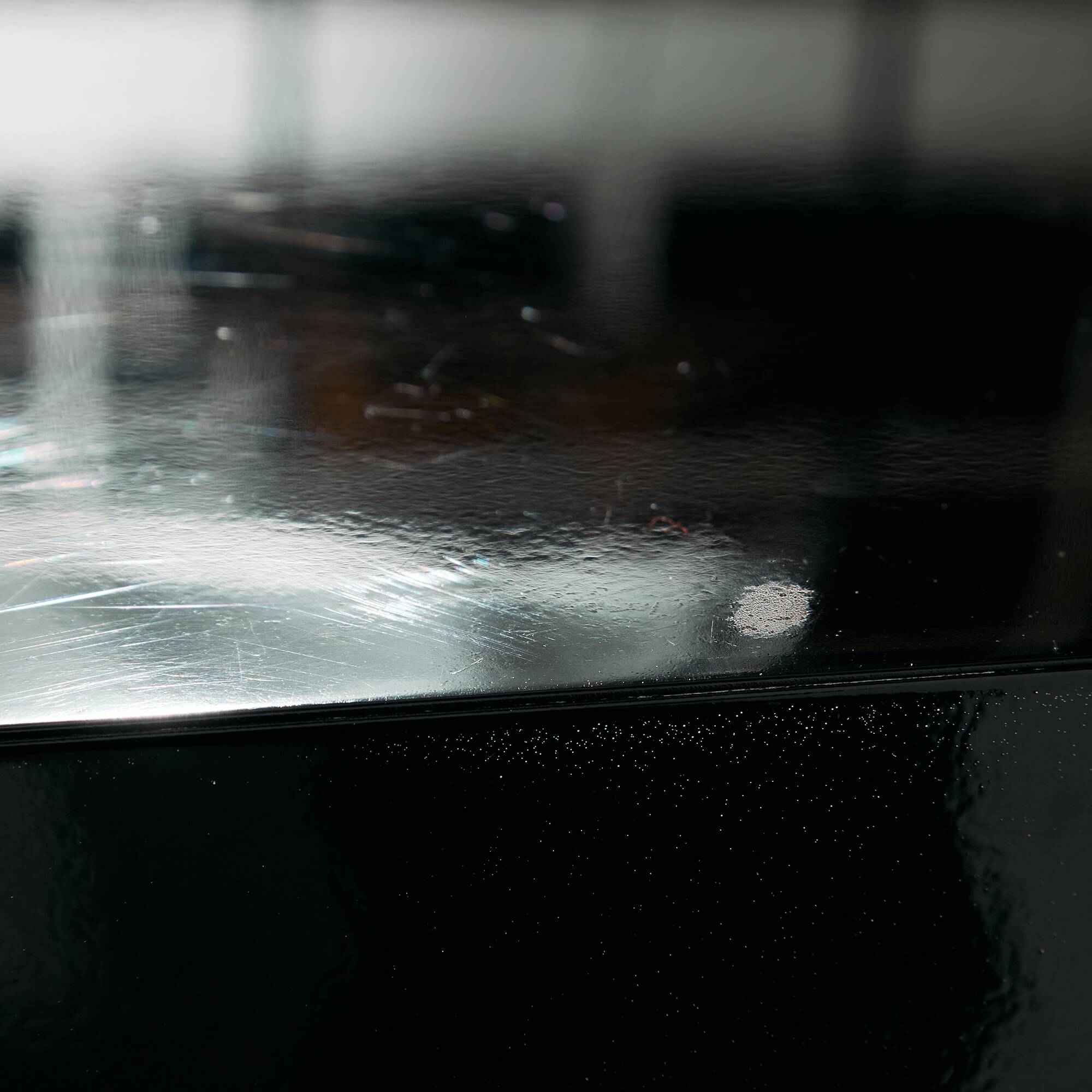 MK10909 High-gloss sideboard