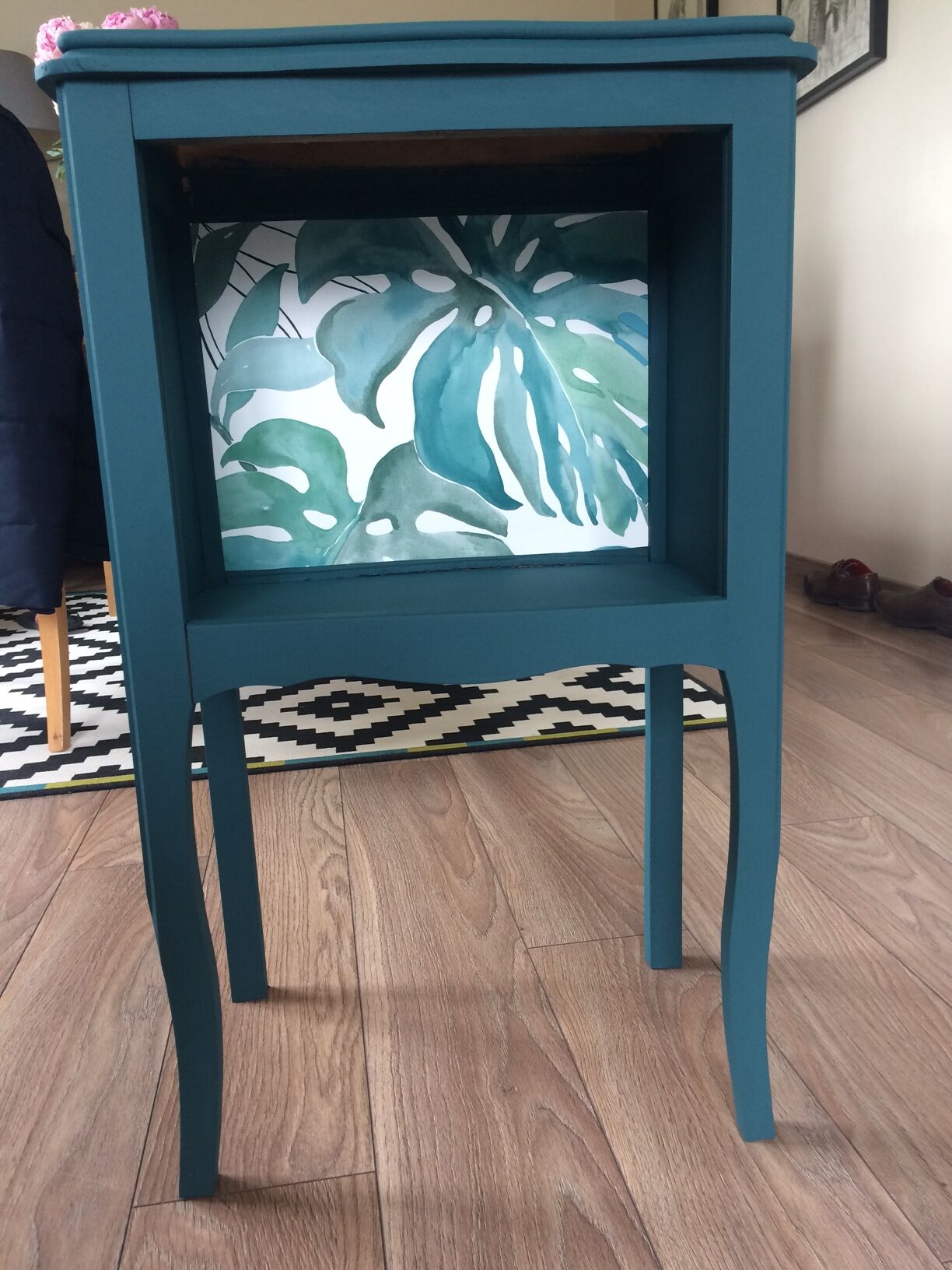 Table de chevet console relookée bleu pétrole
