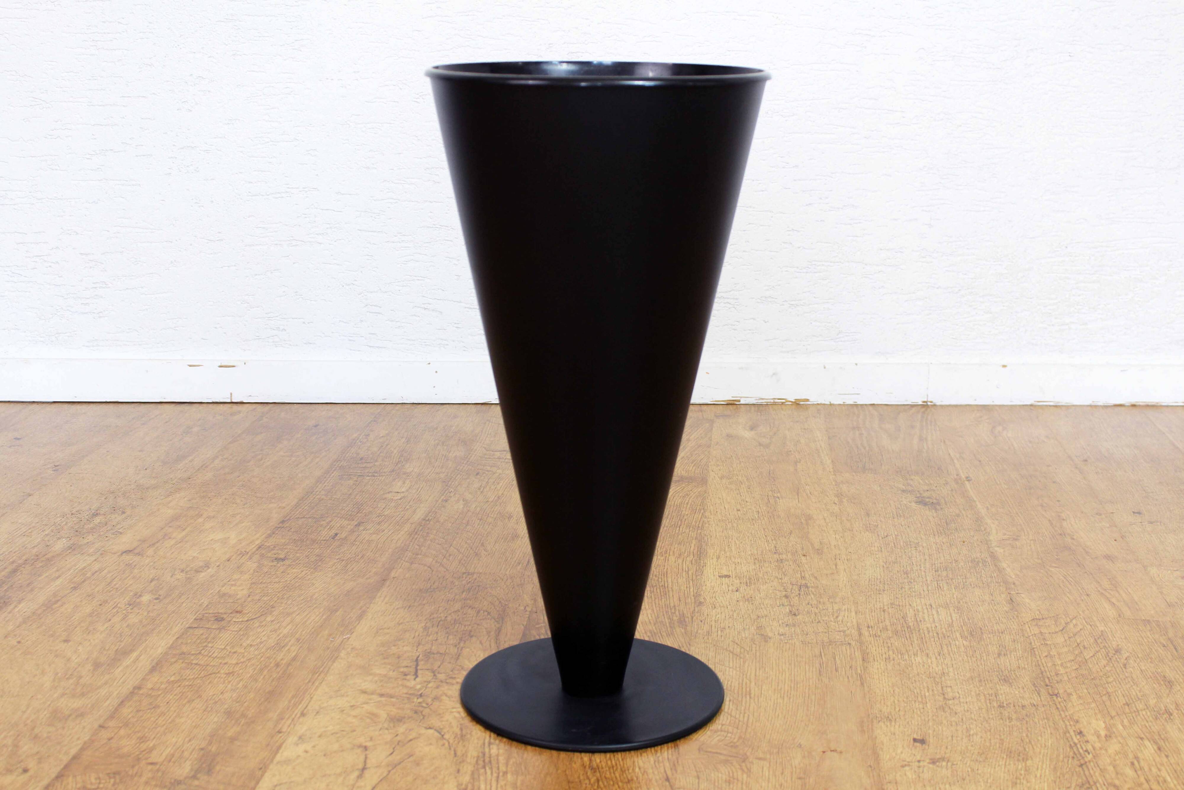 Flic flac 1980 umbrella stand