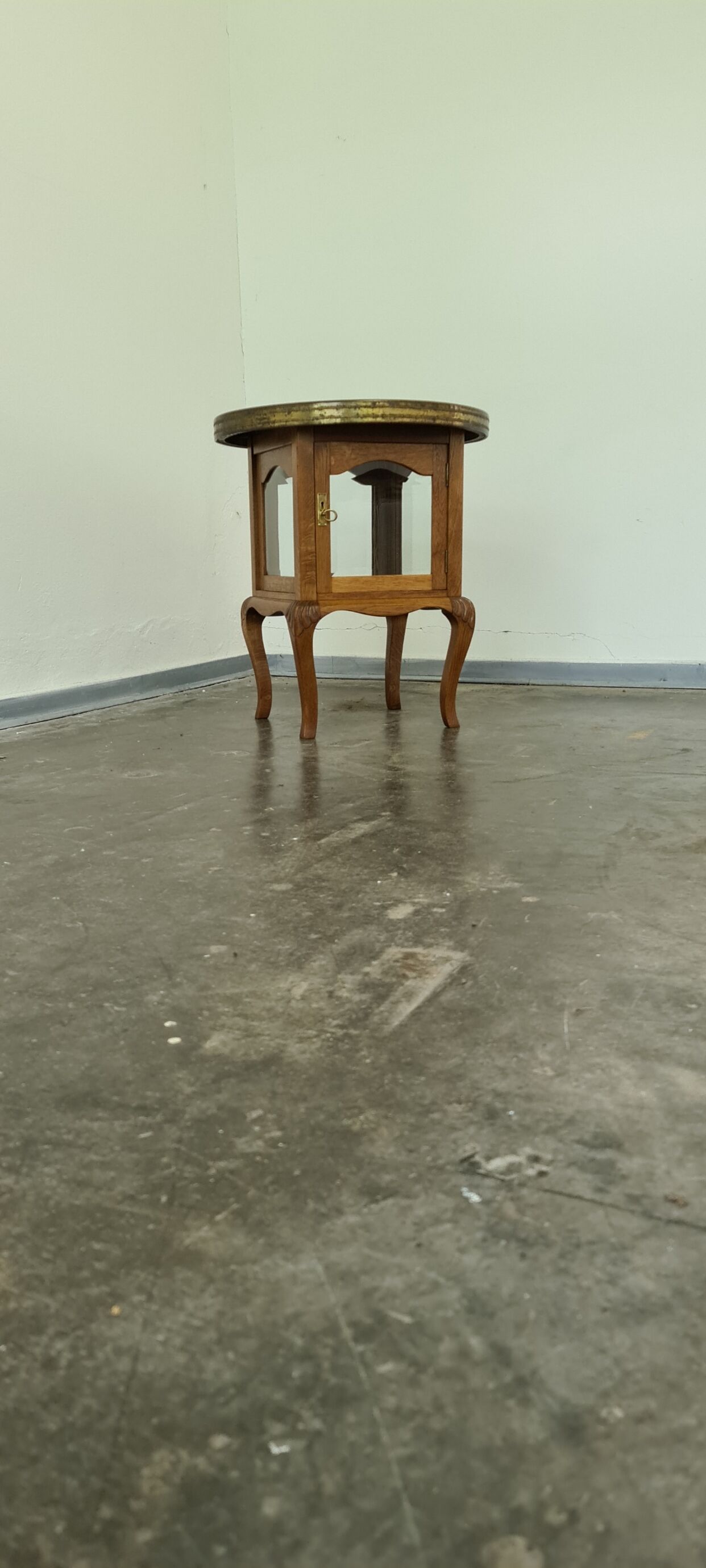 Vintage smoking table