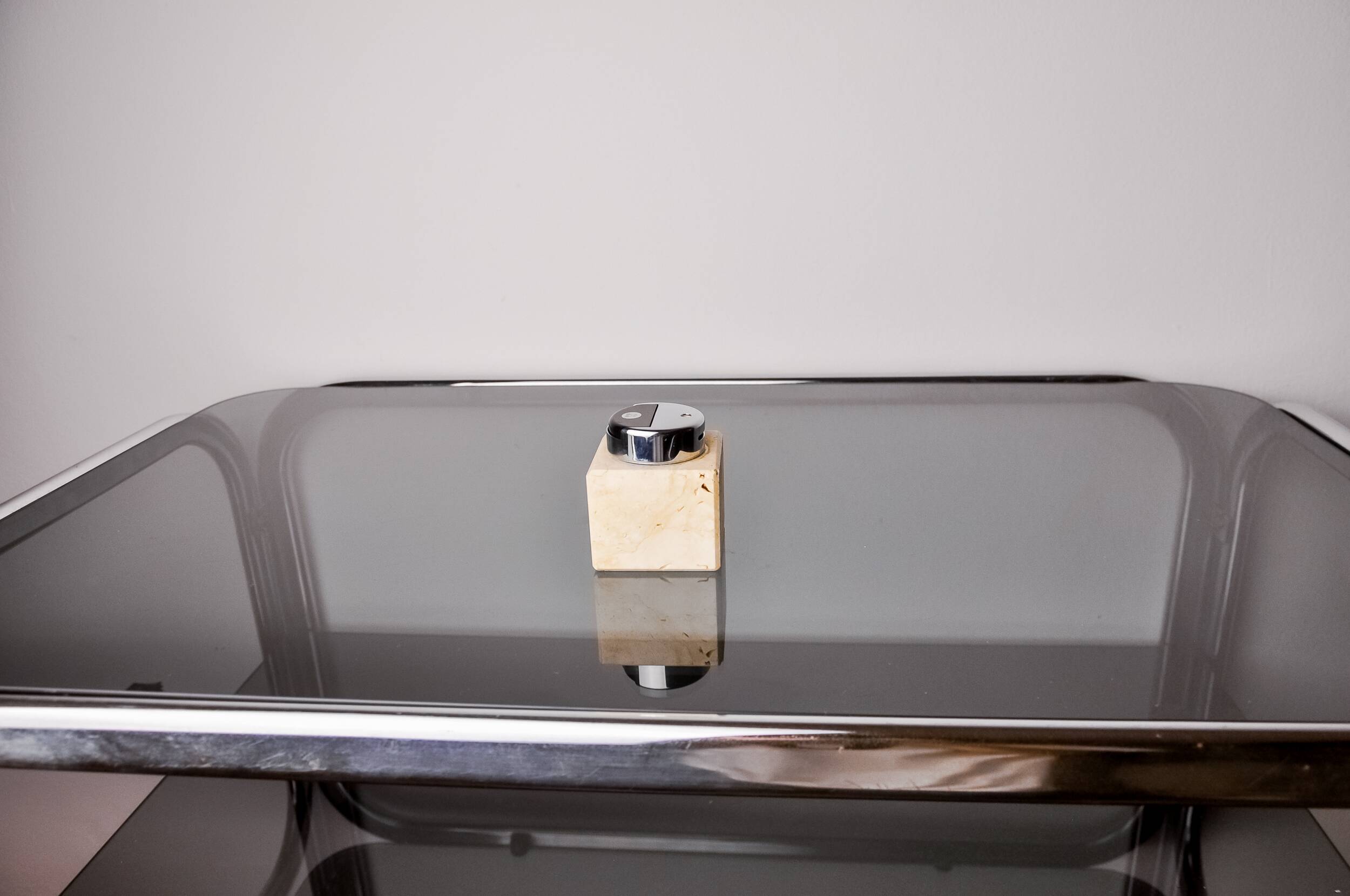 Brutalist lighter by Fratelli Mannelli, travertine, Italy, 1970