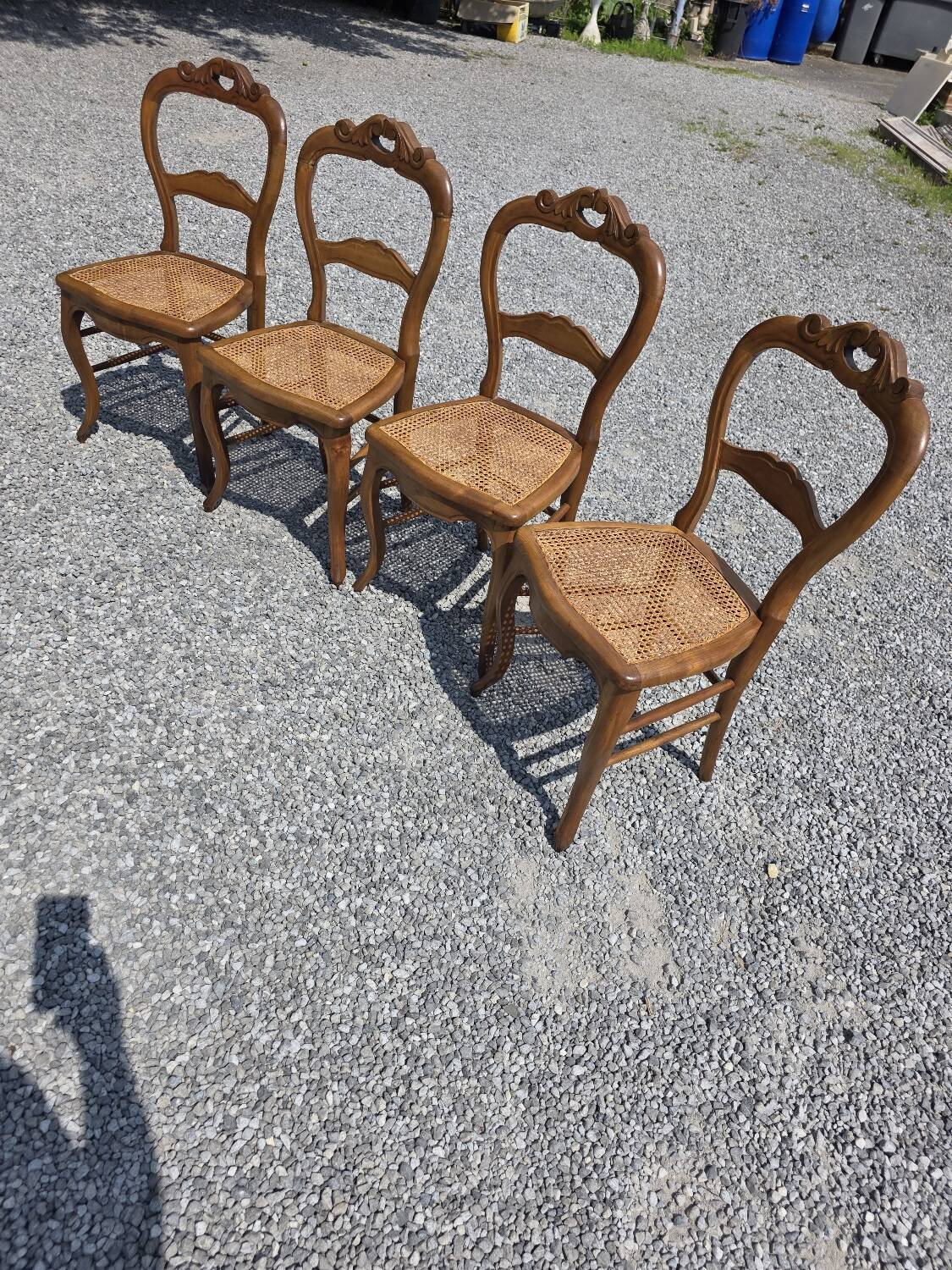 4 chaises style Louis XV en merisier