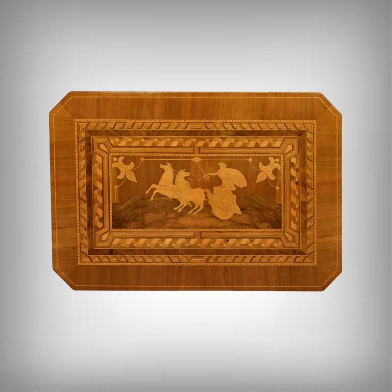 Living room table in cherry and walnut, Restoration style – late 19th century