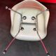 Fauteuil en fibre de verre de Charles & Ray Eames, Hermann Miller