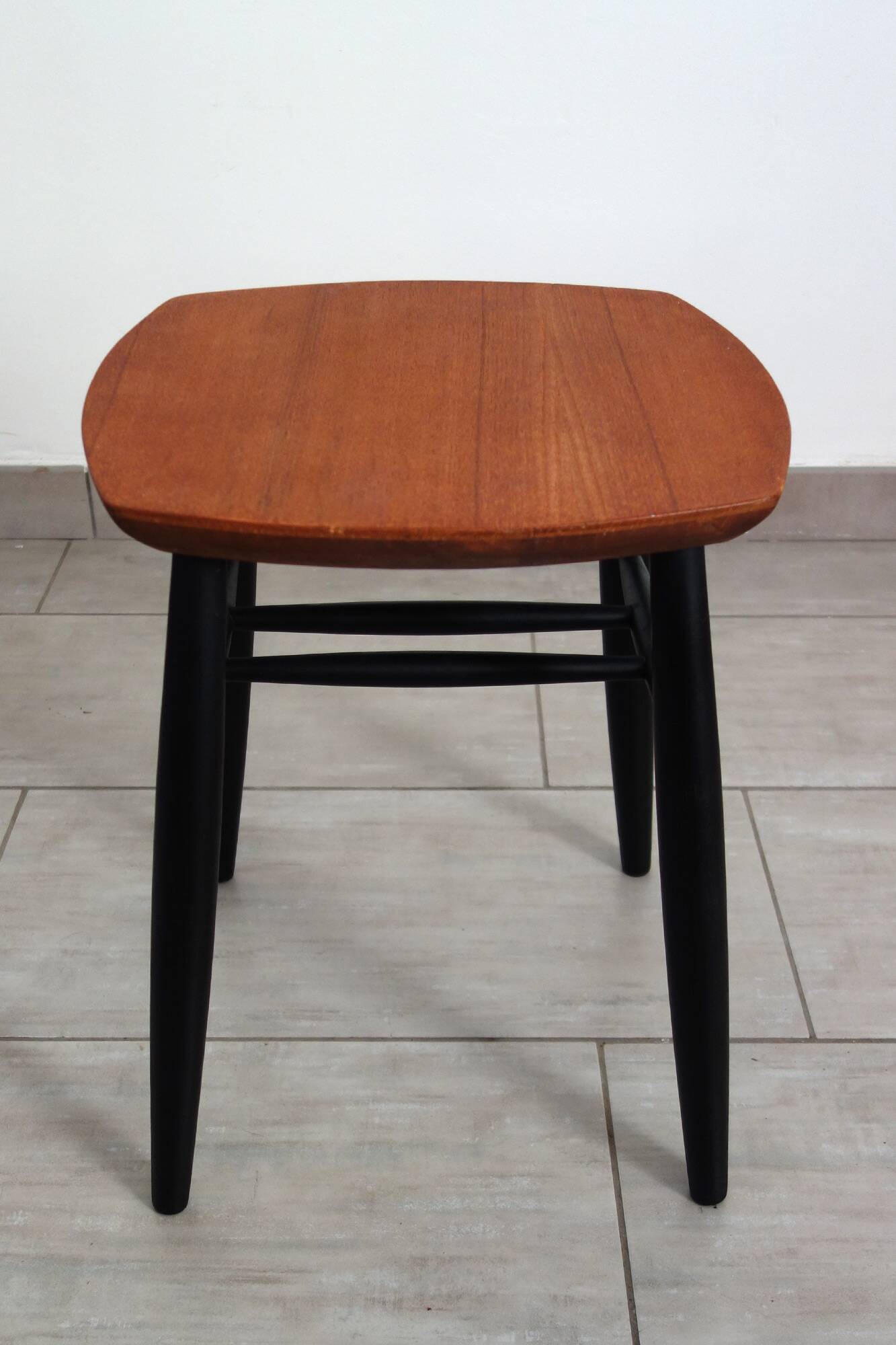 Scandinavian stool by Tapiovaara for Stol from the 1950s/60s.