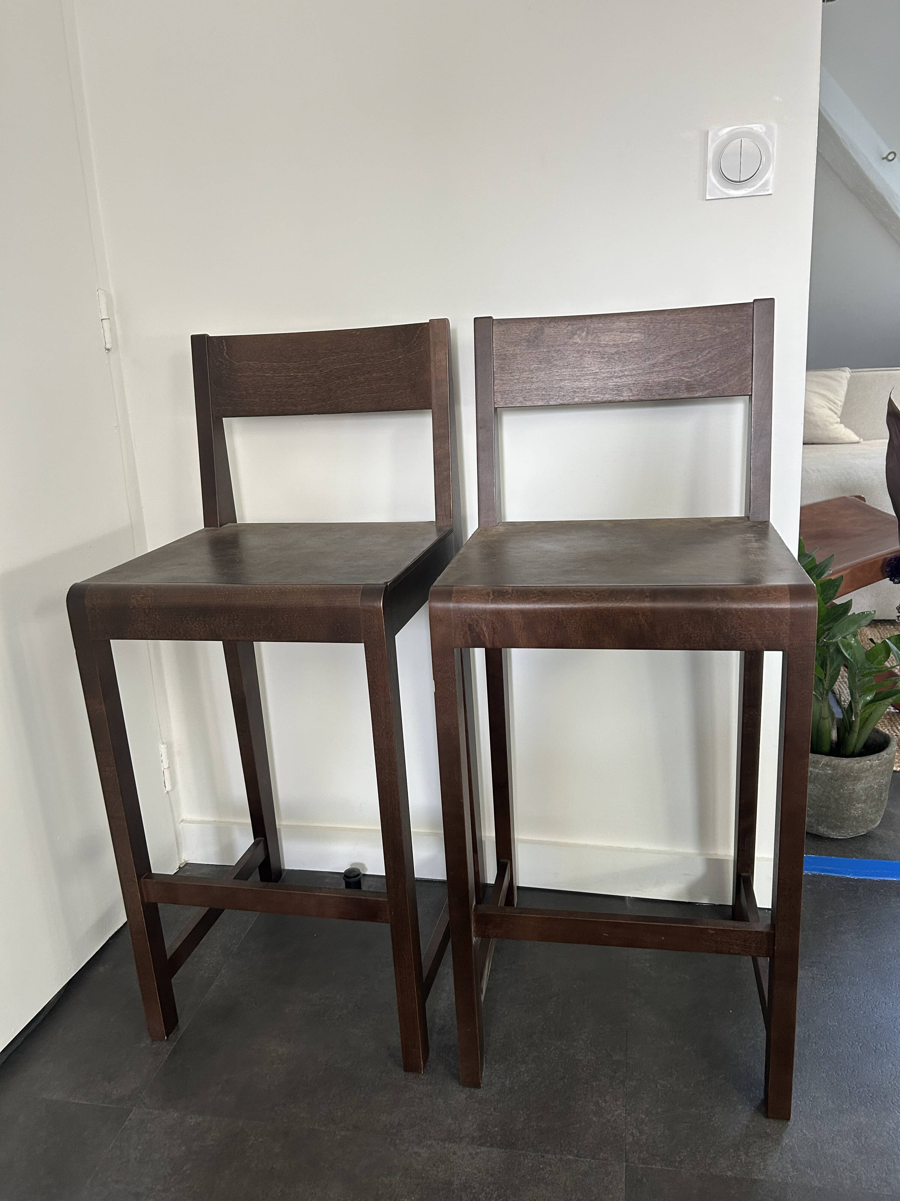 Frama bar stool chair 01