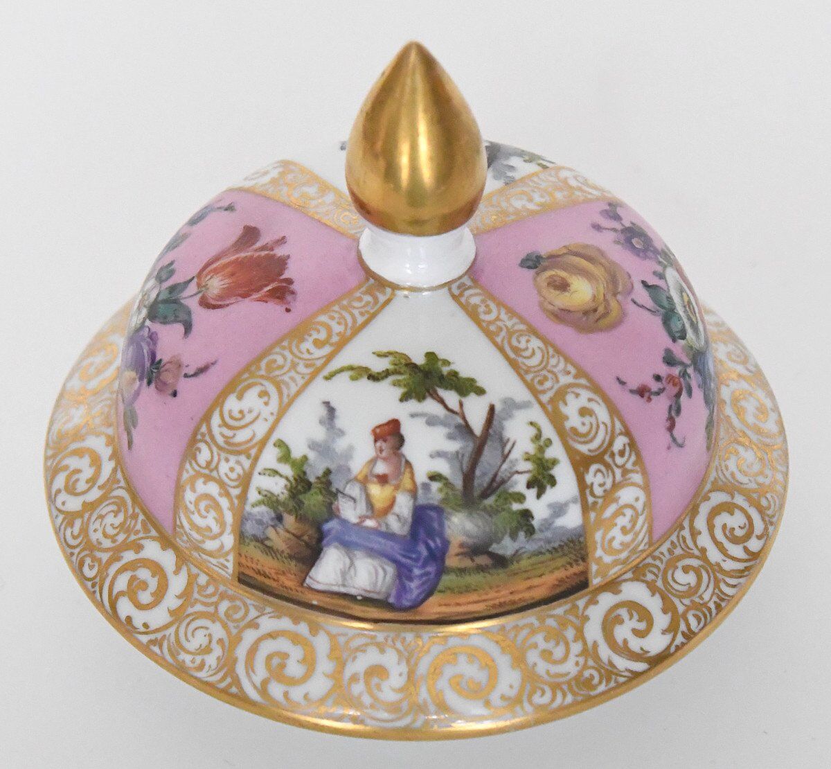 Pair of covered Dresden porcelain vases from Helena Wolfsohn's studio