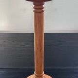 Blond wooden candle holder