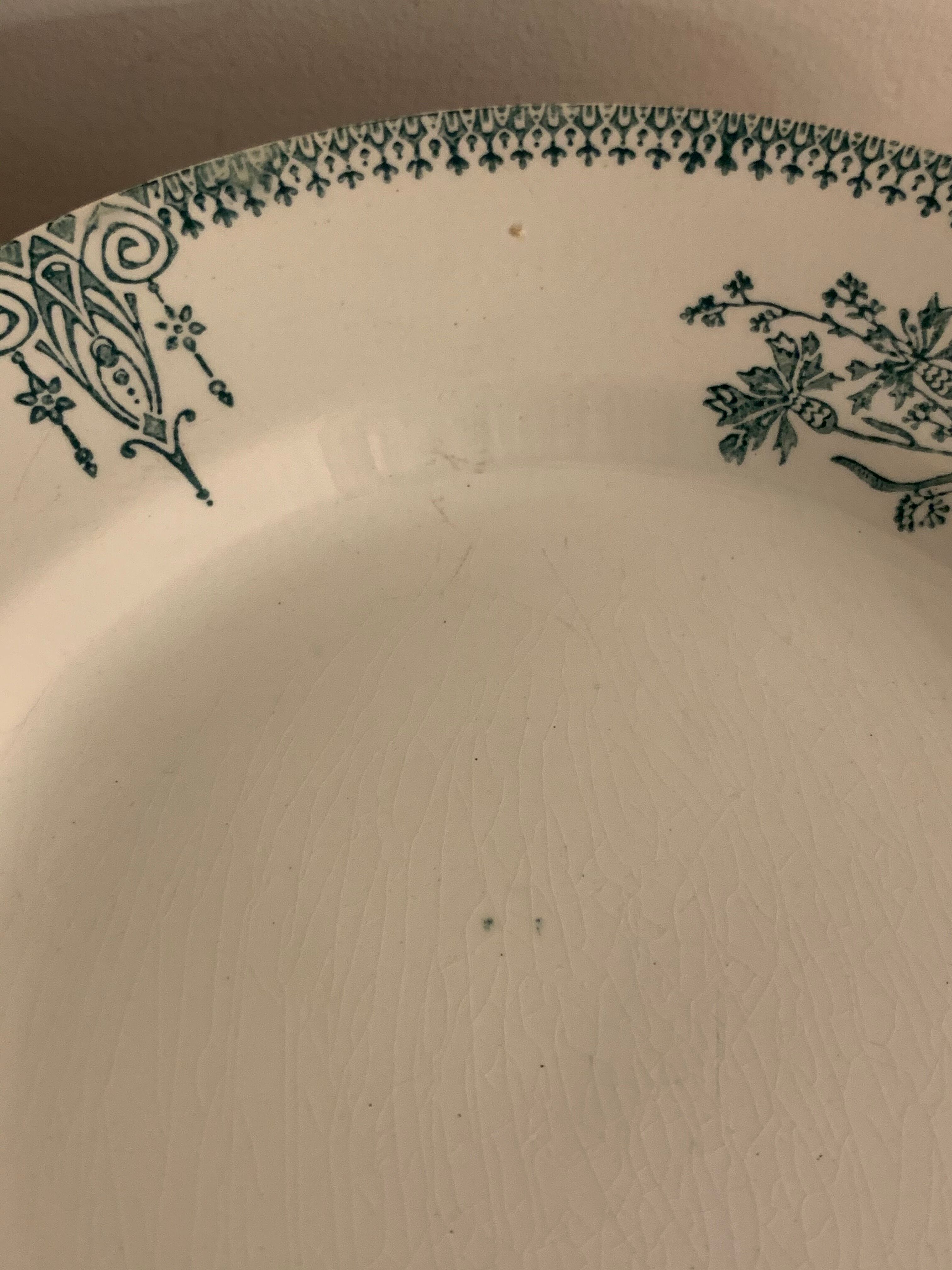 10 dessert plates and Art Deco green Saint Amand serving dish