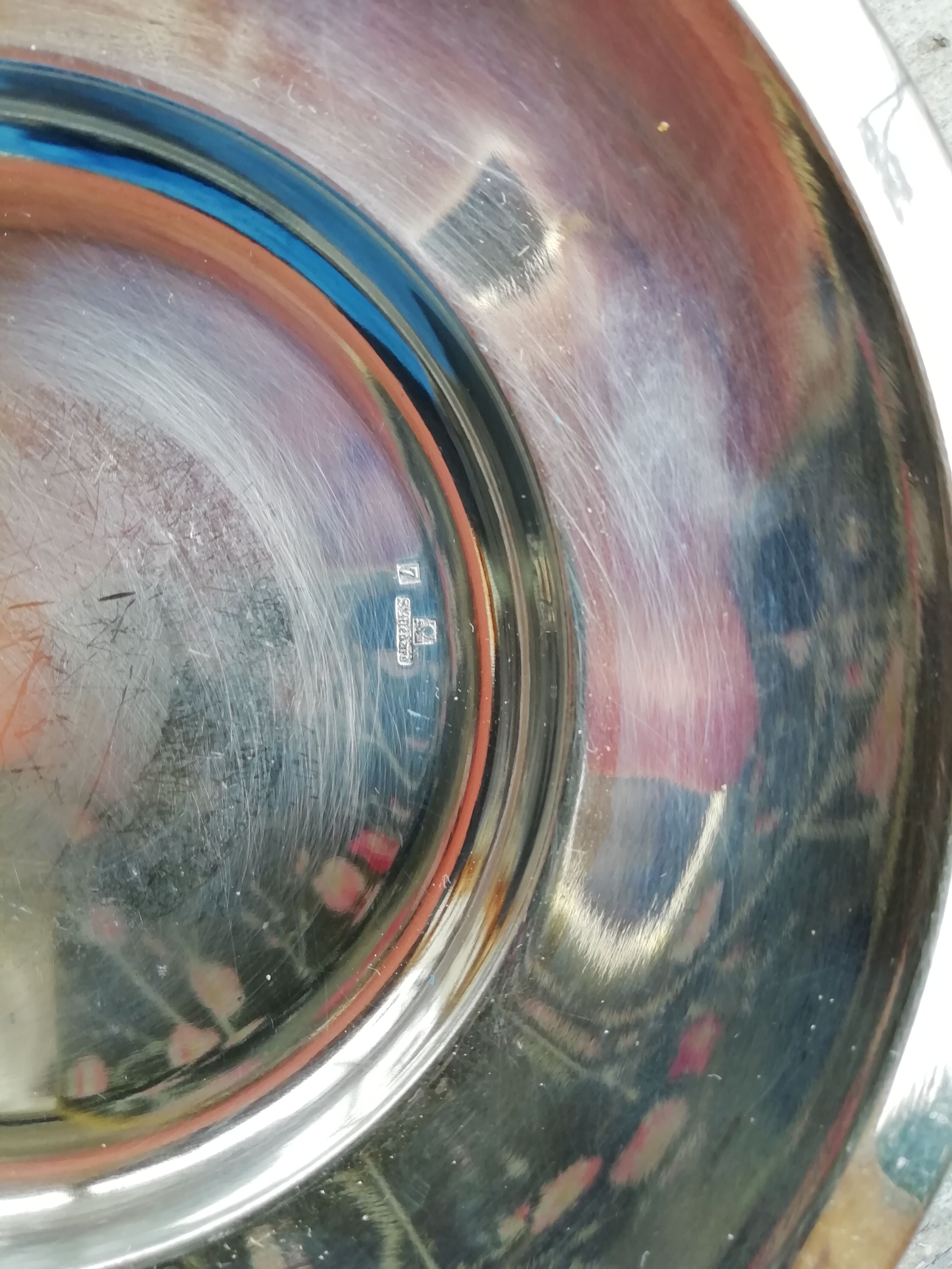 Coupelle verre sur assiette métal argentée