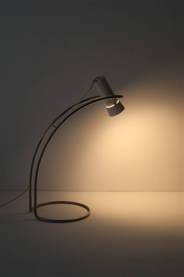 Nordisk Solar Compagni / Knud Holscher “Stringline” desk / table lamp / Danish postmodern design / 1980s