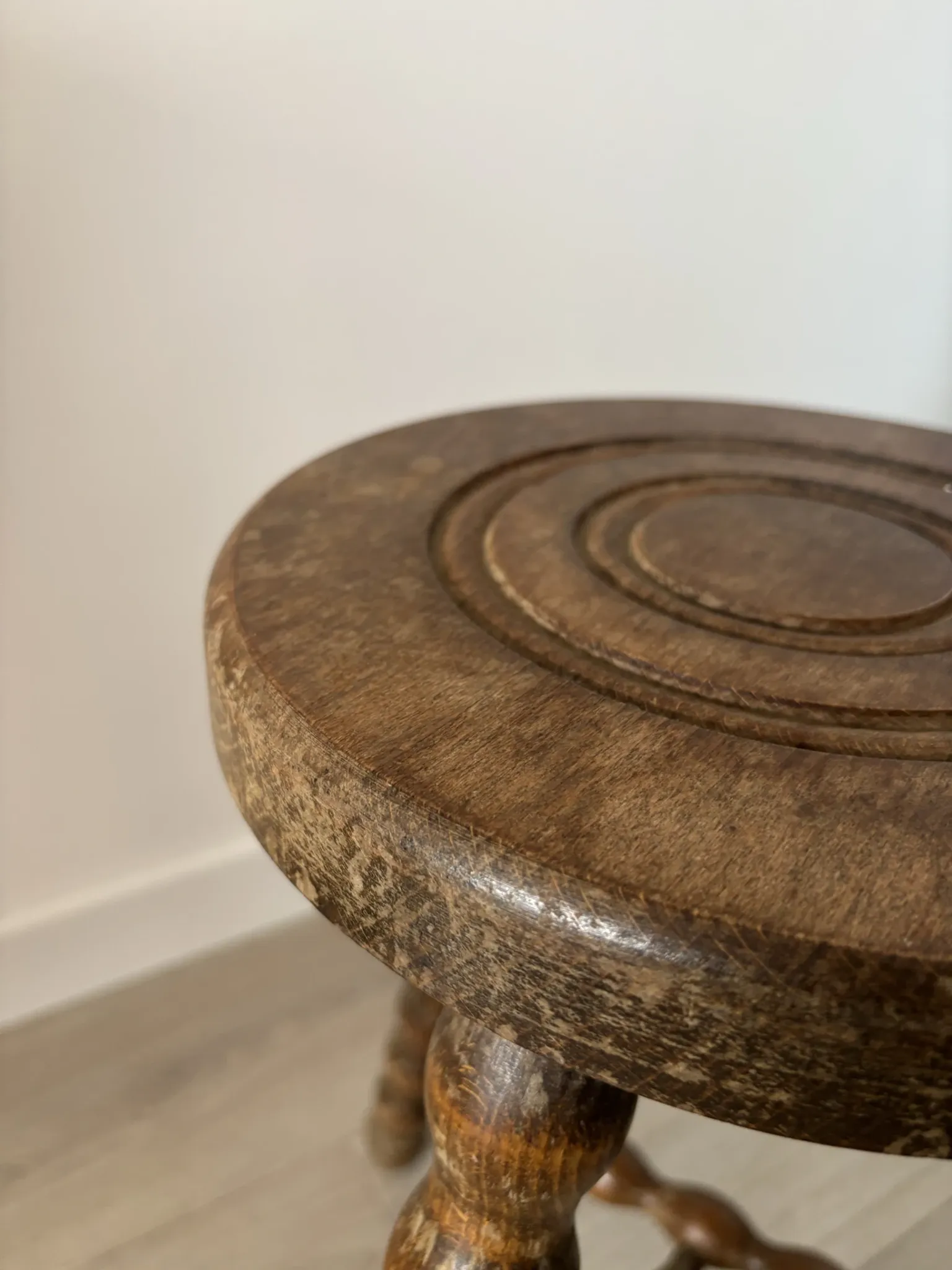 Antique tripod stool, solid wood, turned wood.