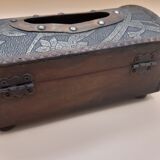 Wooden tissue box