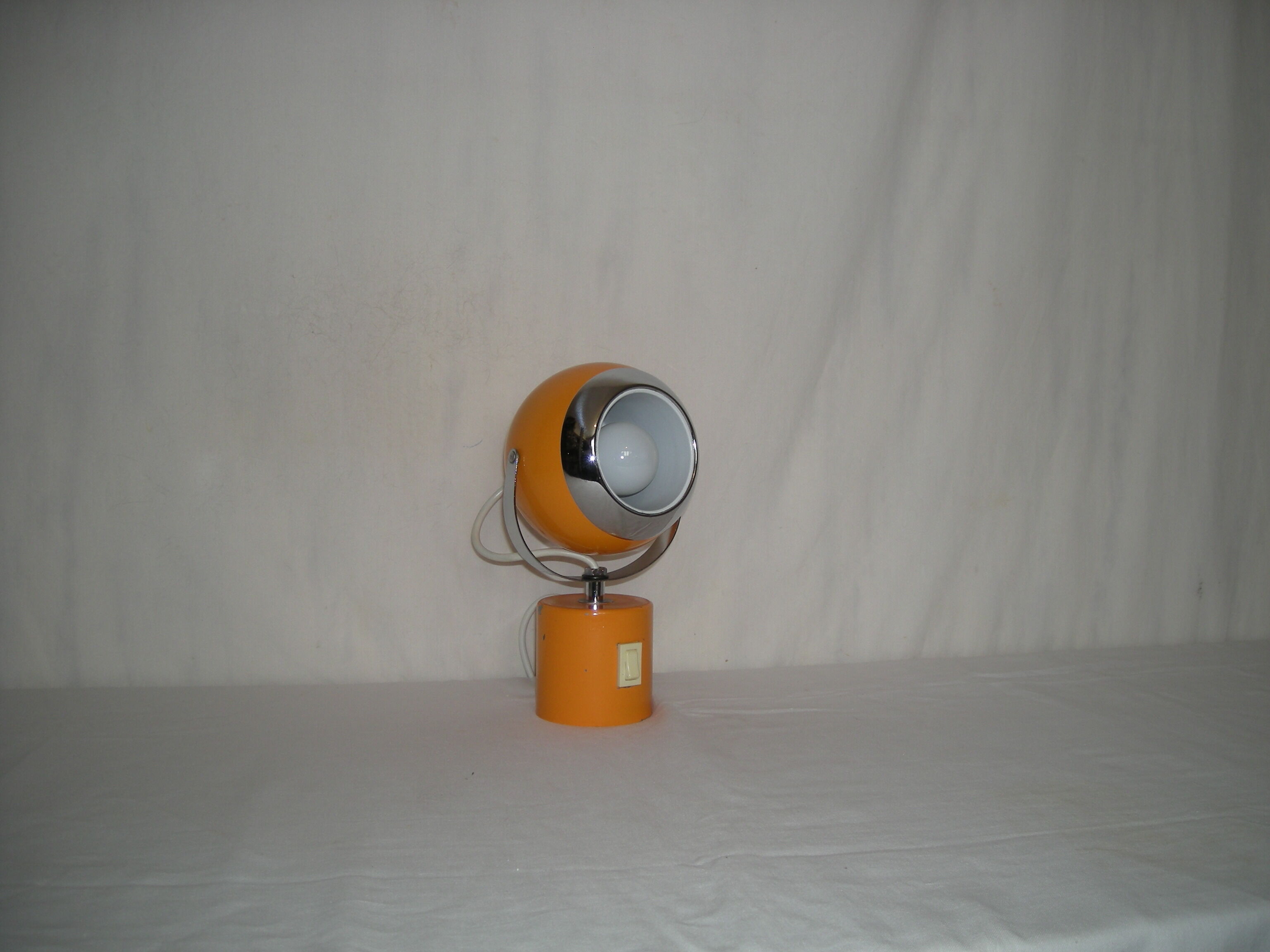 Eye ball lamp from the 60s 70s