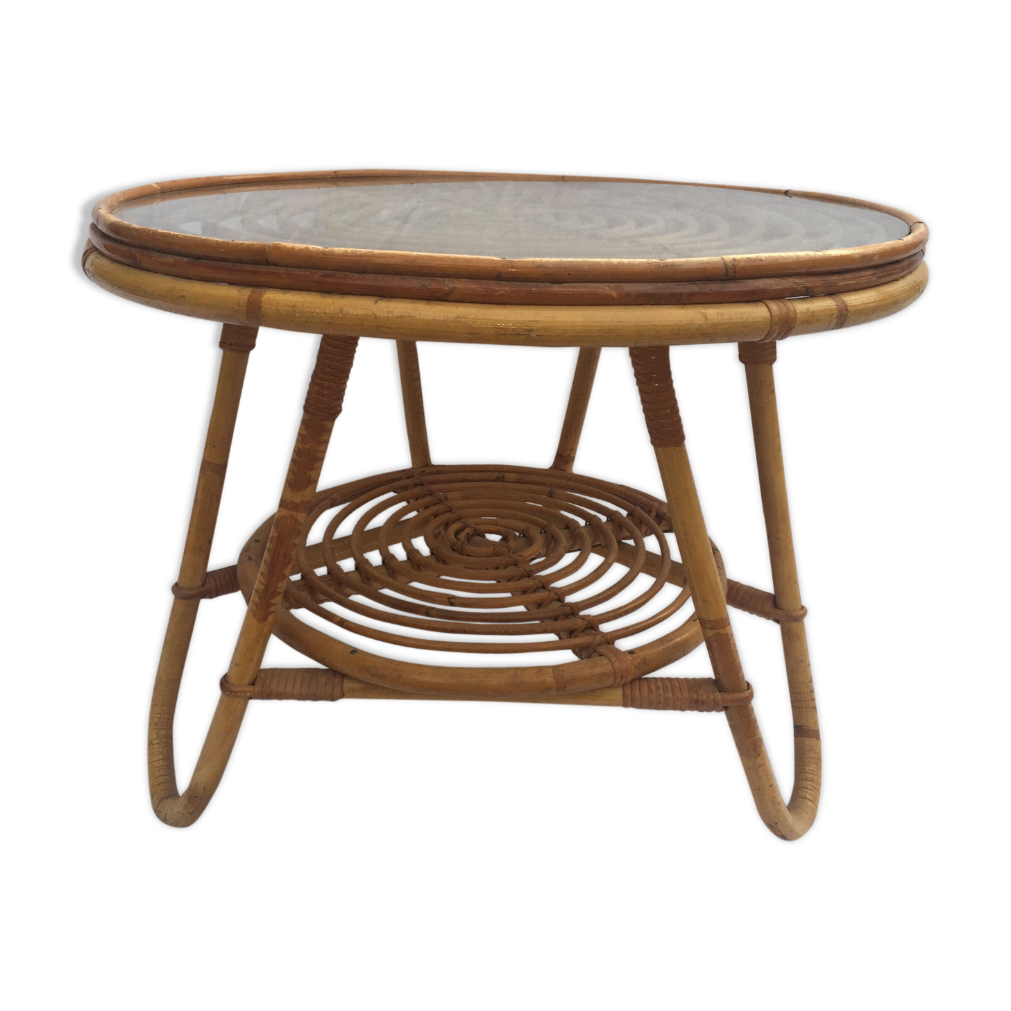 Round coffee table, double rattan trays