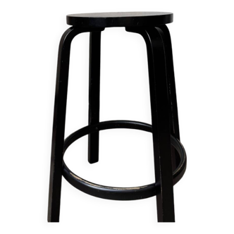 Tabouret vintage modèle 64, Artek, Alvar Aalto