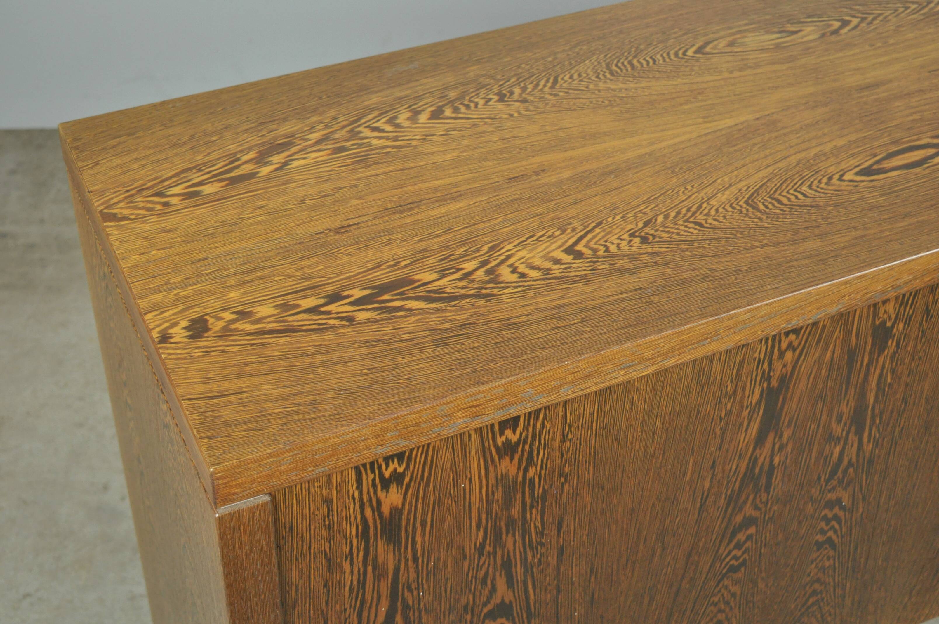 Modern DUTCH DESIGN vintage sideboard with Wenge finish, 1980s