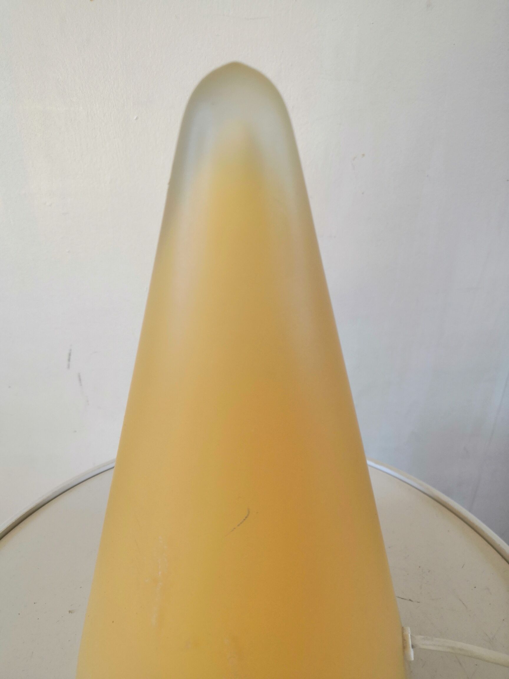 Teepee cone lamp design 70s - 80s