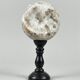 Duo pyrite & quartz cristallin — sculptures minérales sur socles